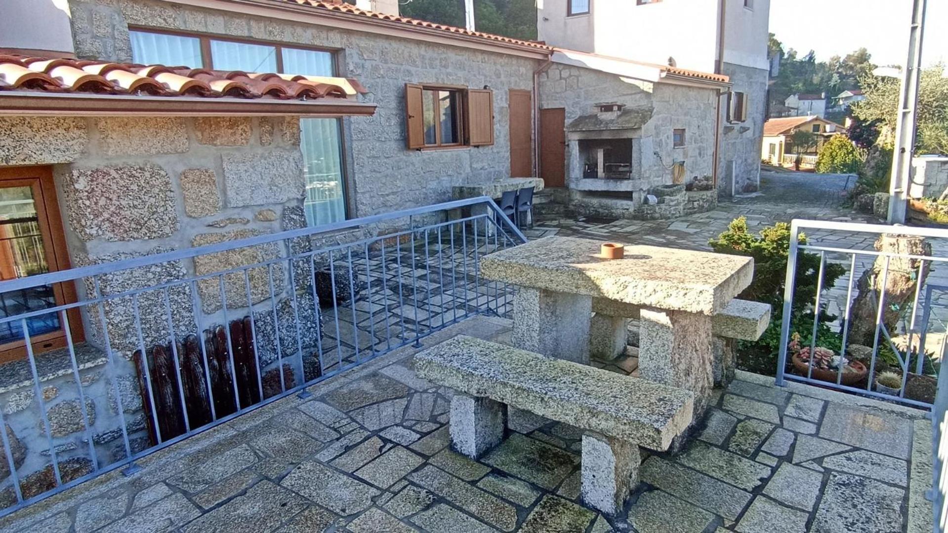 Casa Da Lage - T1 Com Piscina Privada - Geres Bagian luar foto